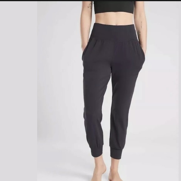 Athleta | Pants & Jumpsuits | Athleta Salutation Jogger In Powervita Navy Blue